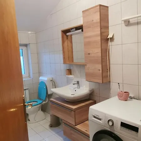 Family Friendly With A Swimming Pool Kastel, Istria - Sredisnja Istra - 21309 Apartmán