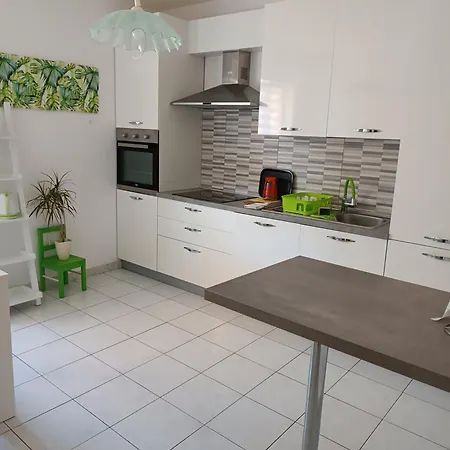 Family Friendly With A Swimming Pool Kastel, Istria - Sredisnja Istra - 21309 Apartment Buje